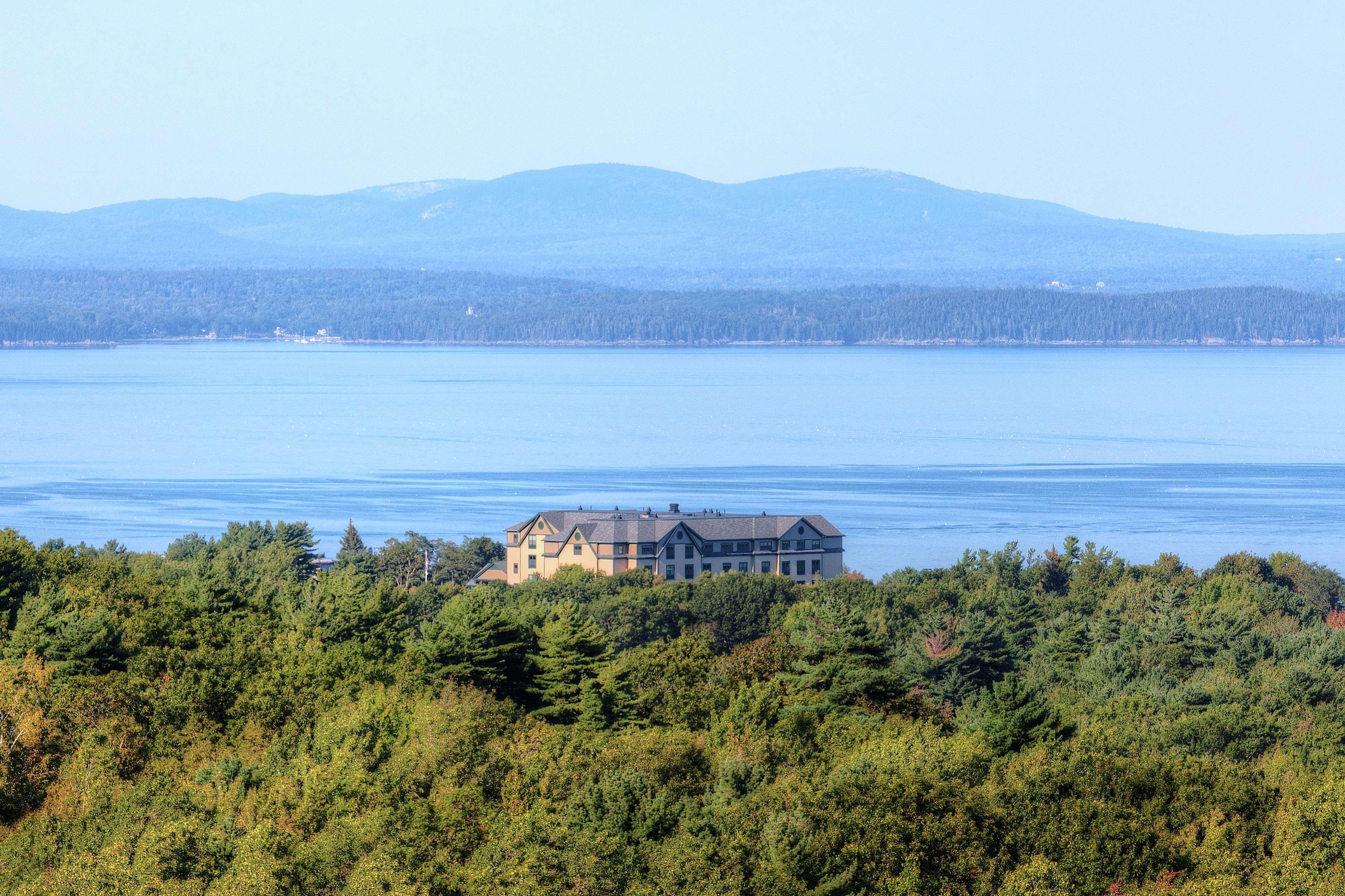 Hampton Inn Bar Harbor Exterior photo