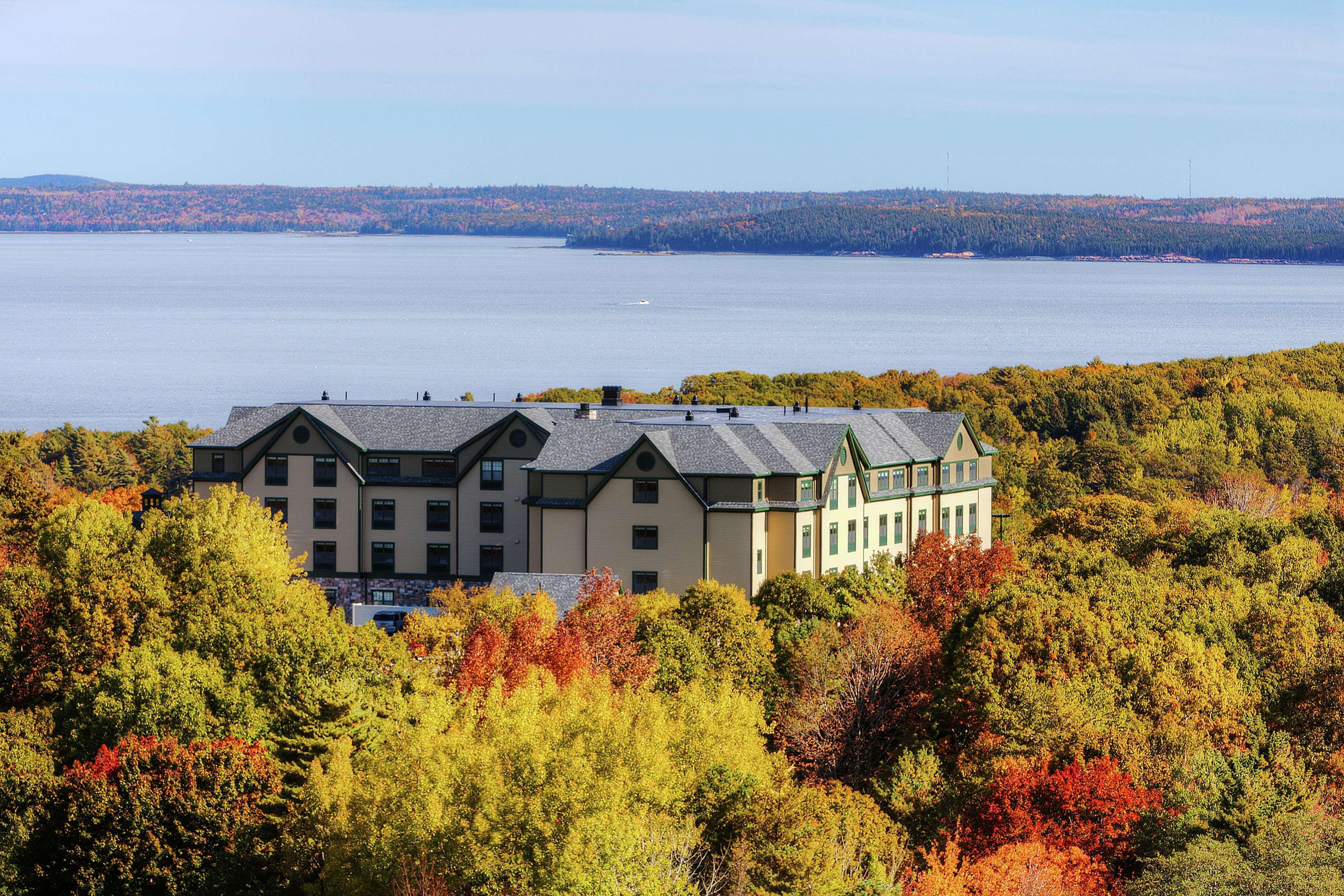 Hampton Inn Bar Harbor Exterior photo